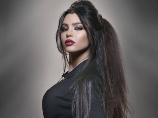 قمر في المستشفى وحالتها خطيرة!