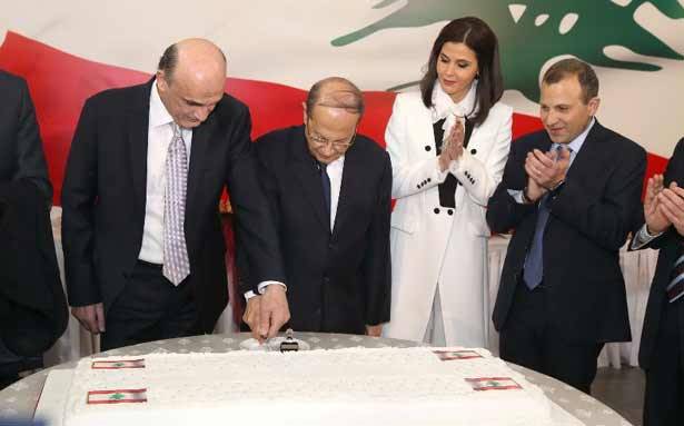 نخب... وقالب «كاتو»...