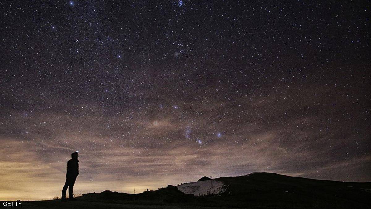 ظاهرة فلكية لا تفوّت: شاهد اصطفاف 5 كواكب بعينك المجردة