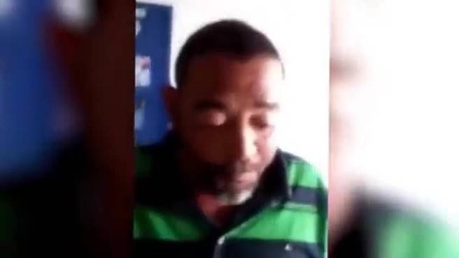 فيديو لبرازيلي يبتلع صوصًا حيًّا يثير موجة من الغضب والإنتقادات على مواقع التواصل الإجتماعي!