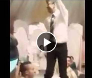 بالفيديو: شاهد وصلة رقص هيستيري لعريس في حفل زفافه!