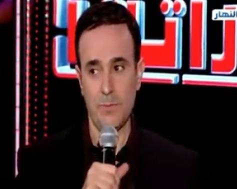 فيديو مؤثر- شاهدوا ماذا غنى صابر الرباعي لوالده المتوفي على الهواء مباشرة