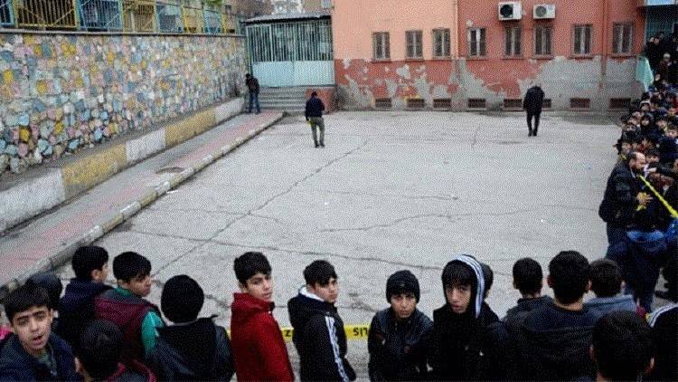 تركيا.. إصابة خمسة أطفال بهجوم على مدرسة جنوب شرق البلاد