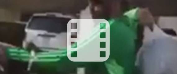 بالفيديو- الإعتداء على اللاعب السعودي محمد عبدالجواد وسرقة سيارته