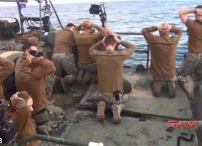 ‘الحرس الثوري‘ يكشف عن مفاجأة في حادثة احتجاز البحارّة الأمريكيين