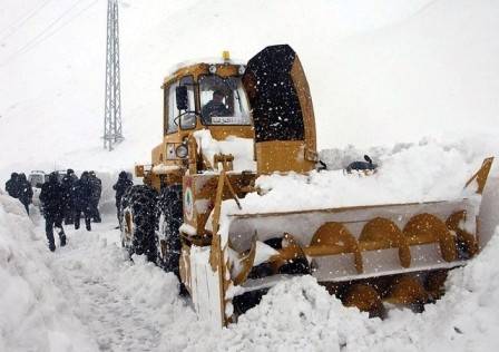 فتح معظم الطرق الجبلية في البترون