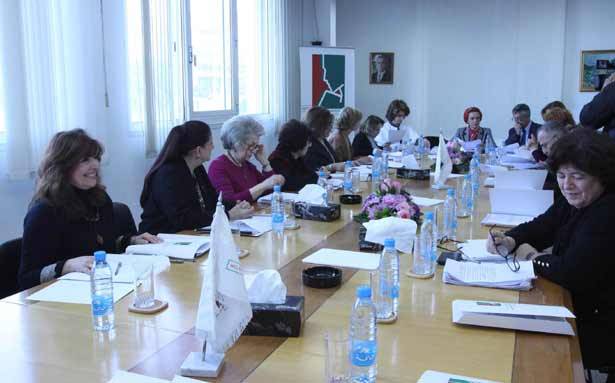«الهيئة الوطنية للمرأة»
ناقشت أولوياتها للعام 2016