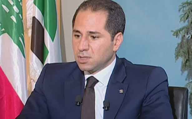 الجميل حاول تقليد «مشهدية معراب» فاثار نقمة المسيحيين!
