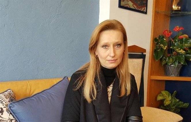 بعد محاولته احراق منزلها بالسابق.. بالفيديو والصور: لن تصدقوا ماذا فعل بها طليقها