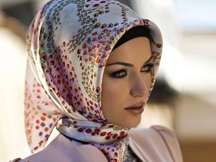 جمال لا يوصف لهذه المغربية بالحجاب