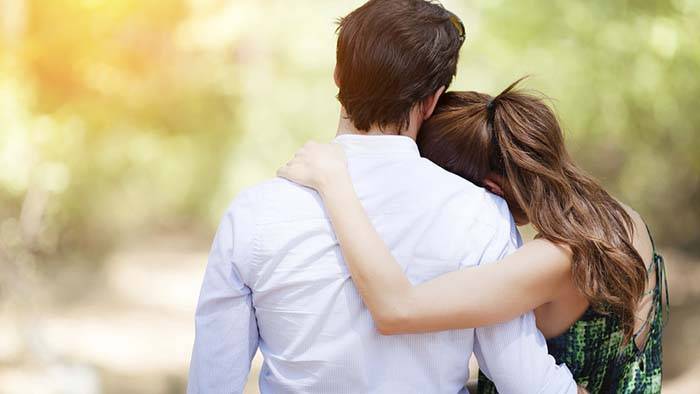 7 أمور من الضروري معرفتها عن الحب الحقيقي قبل أن ترتكبوا غلطة العمر !