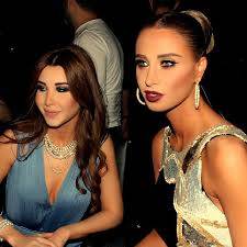 بالصور- نانسي عجرم تجافي أنابيلا هلال رغم محاولة هذه الأخيرة استرضاءها