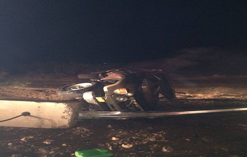 سقوط 3 جرحى فجرا نتيجة إصطدام سيارة بعمود إنارة على أوتوستراد زحلة بإتجاه بعلبك