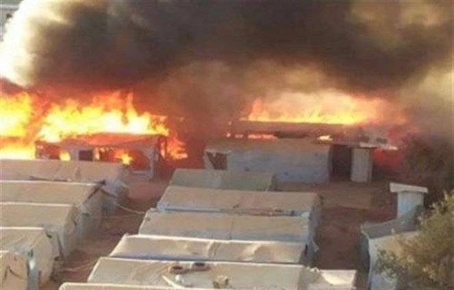 نقل جثتي طفلة ورضيع سوريين الى مستشفى شتورا بعد حريق شب في خيمة للنازحين في المنطقة