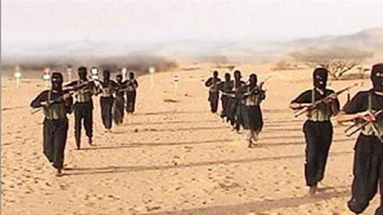"القاعدة" تسيطر على ساحل اليمن الجنوبي