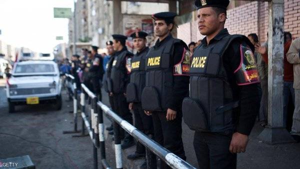 الاندبندنت: مصر بدأت تتحول تدريجيا إلى دولة بلا قانون والشرطة تعتقل لأسباب “تافهة”