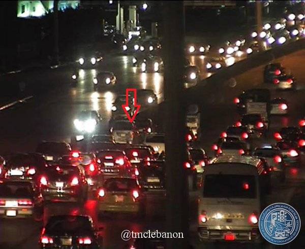 حادث بين 4 سيارات على جسر انطلياس المسلك الغربي وحركة المرور كثيفة في المحلة (التحكم المروري)