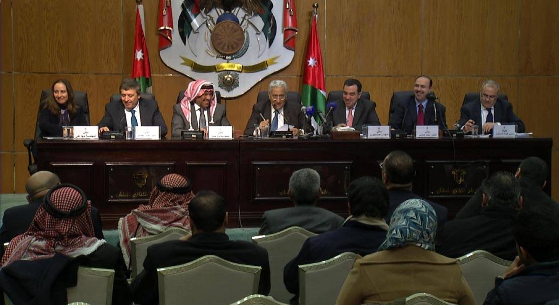 رئيس وزراء الأردن يعلق على مشاركة قوات بلاده بريا بسوريا.. ويبين: هناك خشية من تكرار سيناريو حلب جنوب سوريا