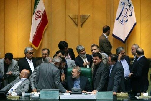 الموافقة على 1500 مرشح اضافي الى الانتخابات الايرانية