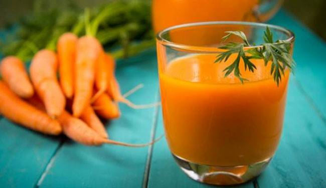 شاهد ما سيحدث لجسدكم اذا شربت عصير الجزر على الريق يومياً