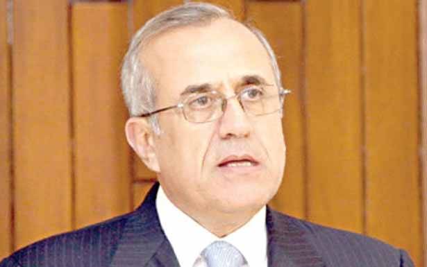 سليمان: «أنا نازل عالجلسة
تا انتخبك إنتَ شو عامل»؟
