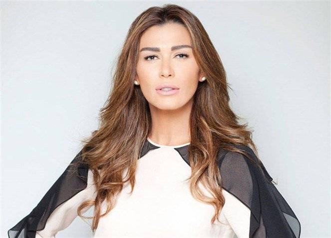 بالصور: الموت يفجع النجمة نادين الراسي وعائلتها