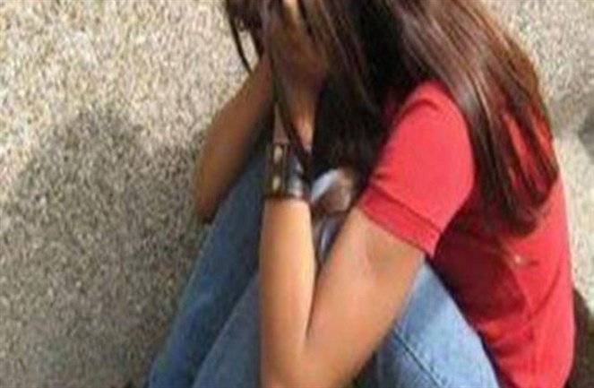 قصّة غريبة.. زوجوا ابنتهم القاصر 20 مرة