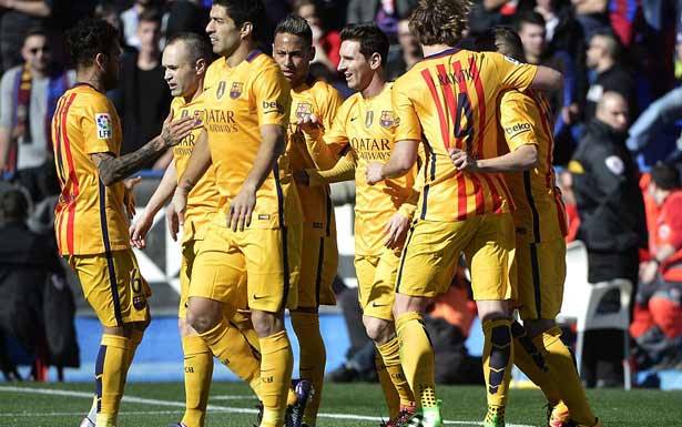 البطولات الأوروبية المحلية في كرة القدم :
برشلونة وريال مدريد ينتزعان النقاط الثلاث بصعوبة
