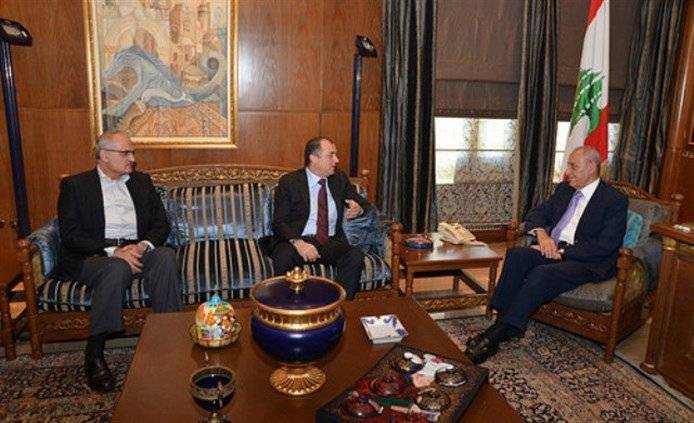 ماذا حصل بين الوزيرين بو صعب وخليل بعد انتهاء الجلسة؟!