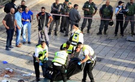 فيديو وصور... إصابة مستوطن بعملية طعن وانسحاب المنفذ في الخليل