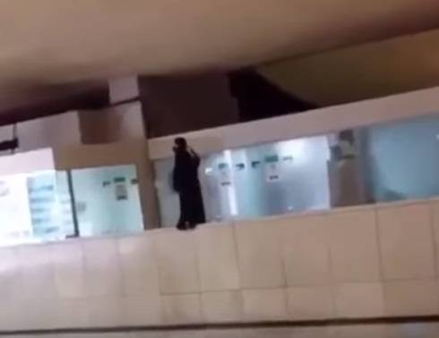 بالفيديو- ما الذي حصل في مطار جدة؟