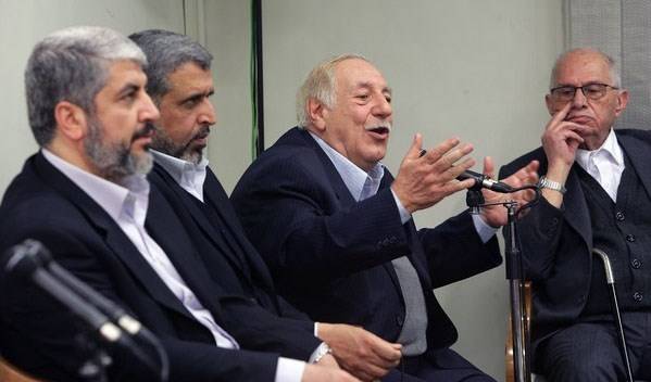 قادة فلسطينيون ومن حزب الله في طهران لعقد لقاءات مع المسؤولين