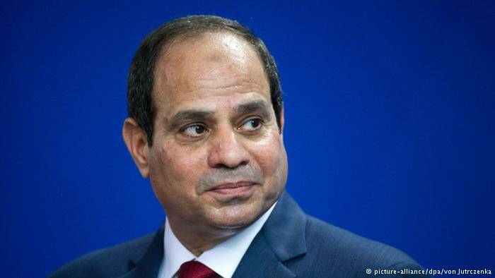السيسي يعلن 
