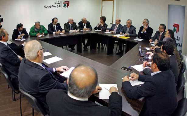 سليمان بعد «لقاء الجمهوريّة» :
لا لبقاء كرسي الرئاسة قيد الشغور
