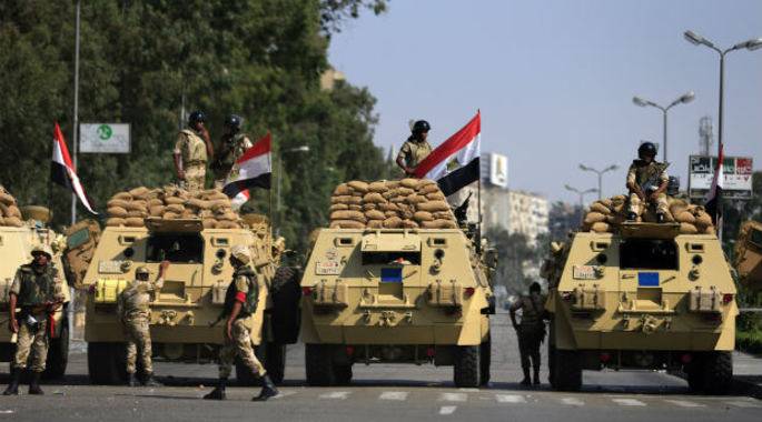 مصر تعلن موقفها من إرسال قوات سعودية وتركية إلى سوريا