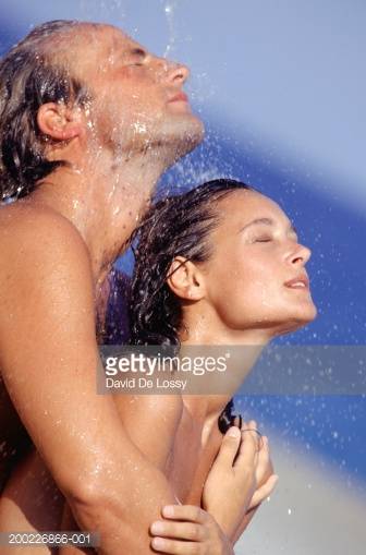 من أنظف.. الرجل أم المرأة؟ إليكم الإجابة..
