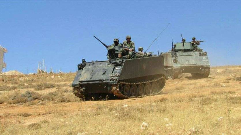 الجيش يدمر آلية للمسلحين بجرد عرسال حاولت التقدم باتجاه مراكزه