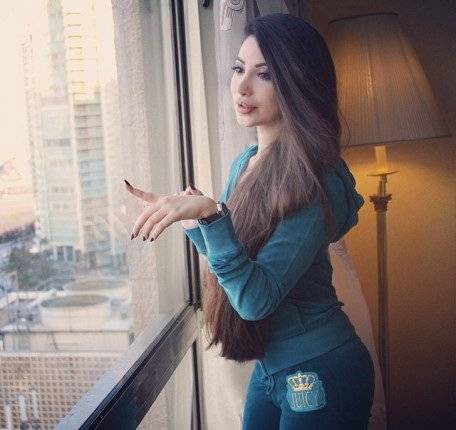 بالصور: شقيقة ميريام فارس, هل تفوقها جمالً؟