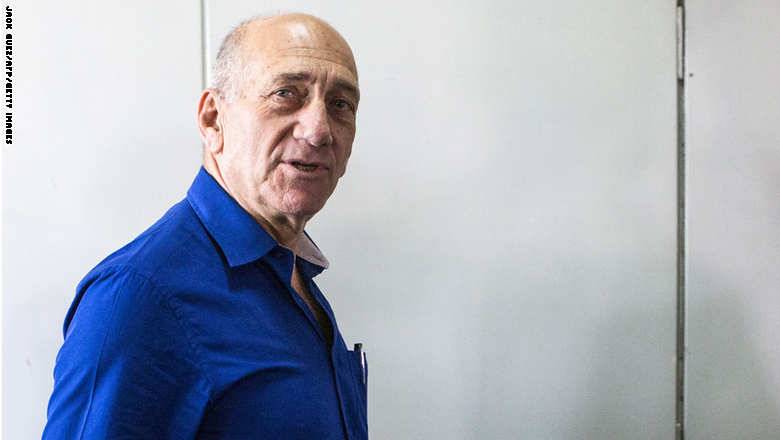 للمرة الأولى في تاريخ إسرائيل: رئيس وزراء يدخل السجن