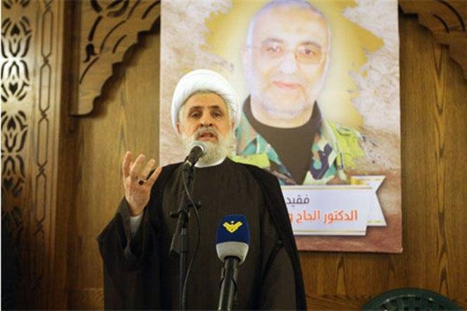 نعيم قاسم: من كان يرسل السلاح الى سوريا ويدعّي ارساله الحفاضات وعلب الحليب ؟
