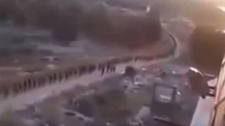 آلاف المقاتلين الأكراد في طريقهم لاقتحام قاعدة "منغ" (فيديو)