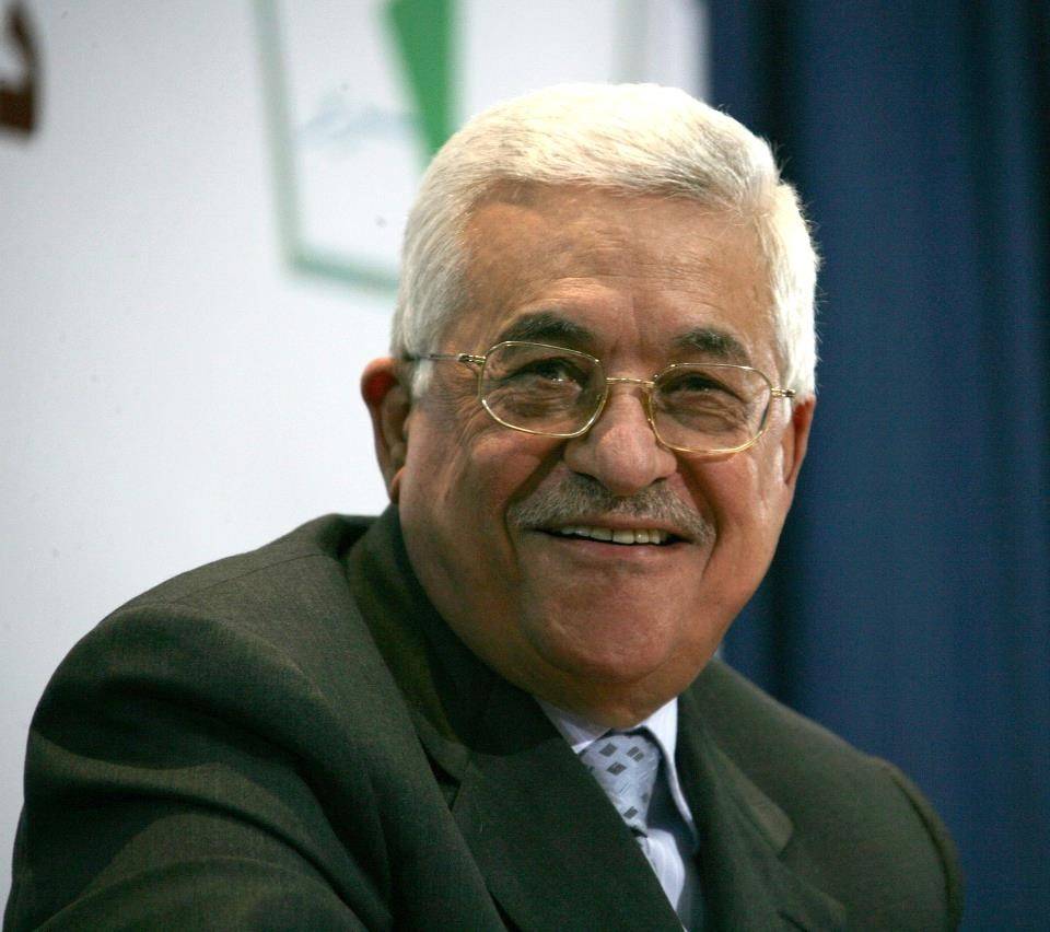 عباس يجري مباحثات مع رئيسة كوريا الجنوبية بسيوول