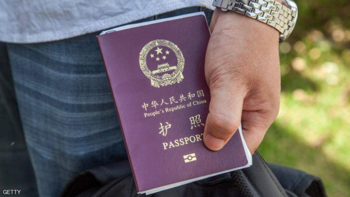 الصين تخطط لتسهيل الإقامة الدائمة للأجانب