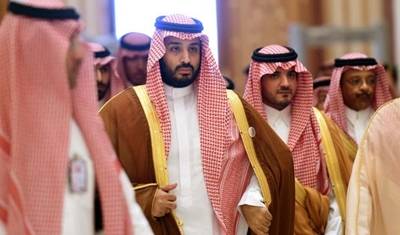 "لوموند" لائحة الأسلحة التي ستسلم إلى لبنان شكلت نقاشات طويلة مع الإسرائيليين الذين يخشون كما السعوديين وصول هذه الأسلحة إلى أيدي حزب الله.