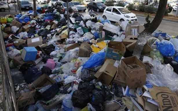 من نابل الزبالة الى حابل المذهب
