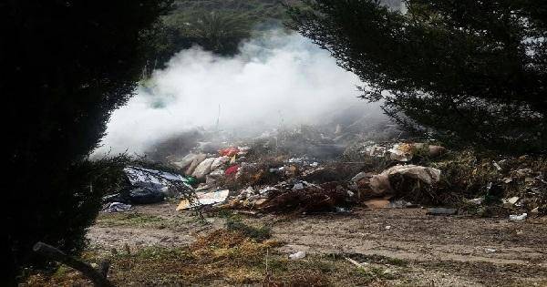 محضر ضبط بحق بلدية مجدليون لحرقها النفايات وإنذار لبلدية النبي عثمان‎