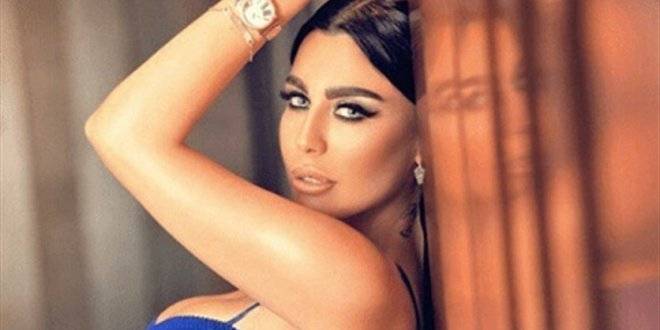 الفنانة اللبنانية ليلى إسكندر تنشر صورة مع زوجها في السرير