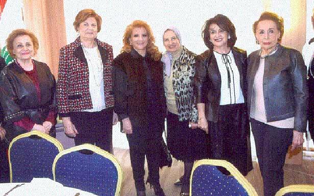 الصلح ترعى حفل «جمعيّة الشابات المسلمات»
والغداء التكريمي لـ«العناية بالطفل والأم»