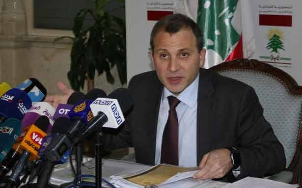 باسيل: اذا خيرنا بين الاجماع العربي
والوحدة ننحاز الى الوحدة الوطنية