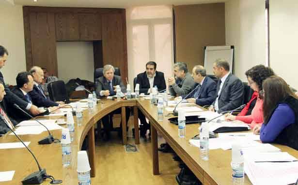 «لجنة الإدارة» تابعت درس قانون حماية المستهلك